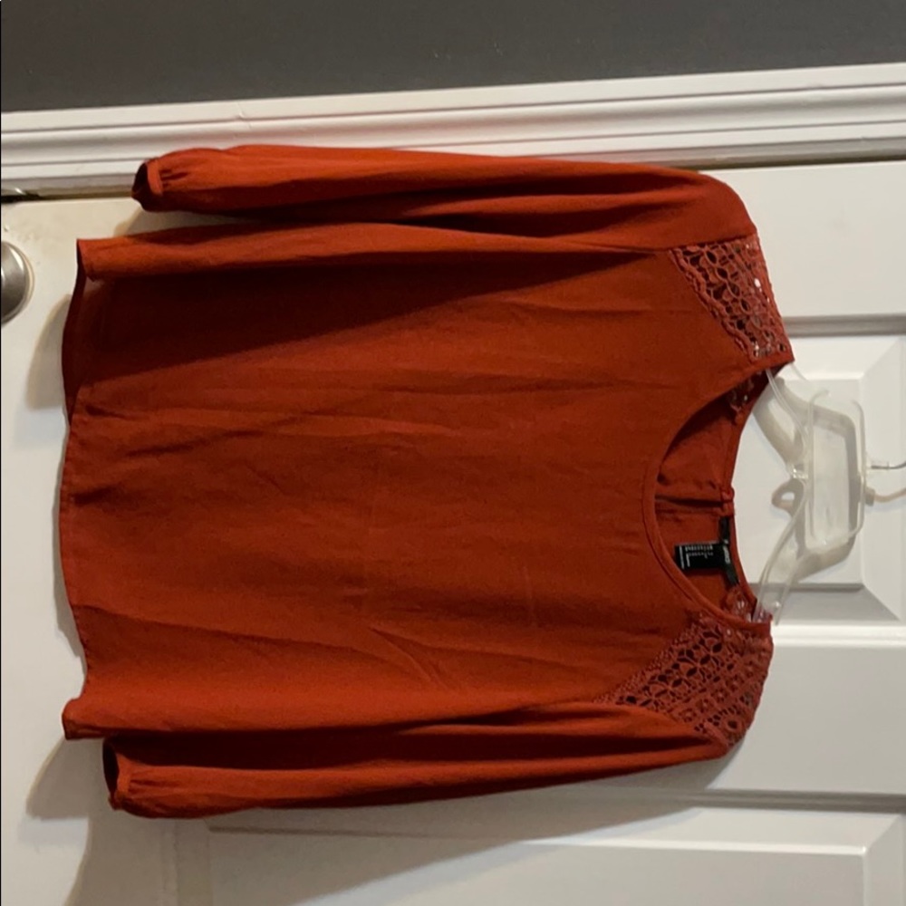 Women’s burnt orange top